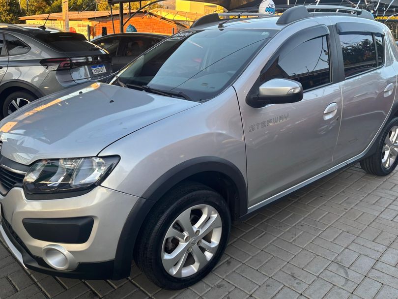Renault SANDERO STEPWAY Flex 1.6 16V 5p