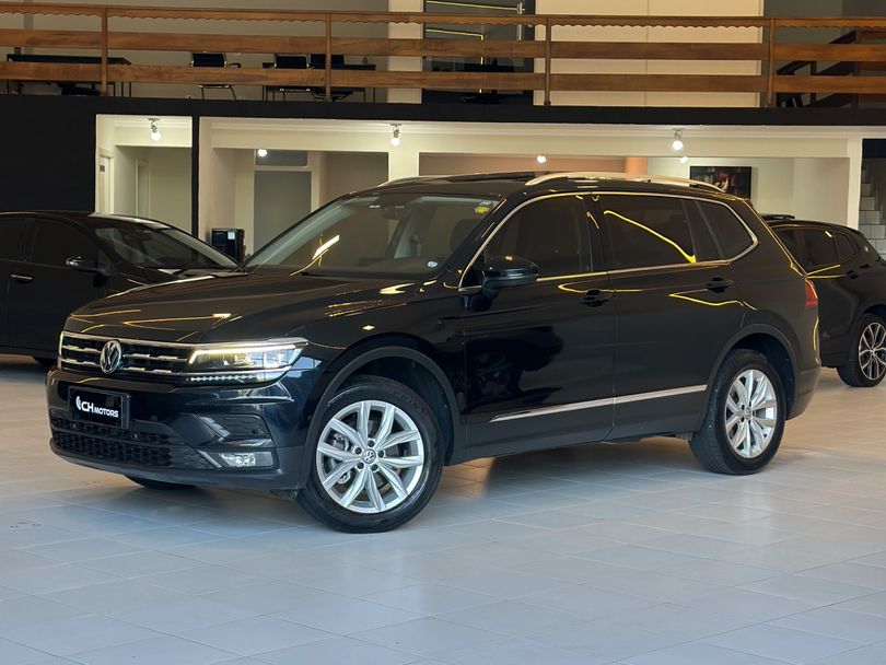VolksWagen TIGUAN Allspac Comf 250 TSI 1.4 Flex