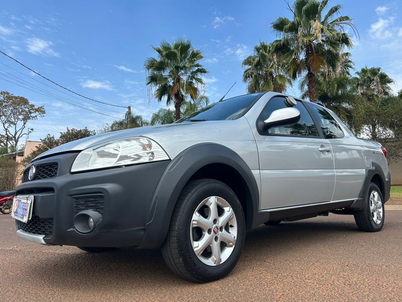 Fiat Strada Freedom 1.4 Flex 8V CD