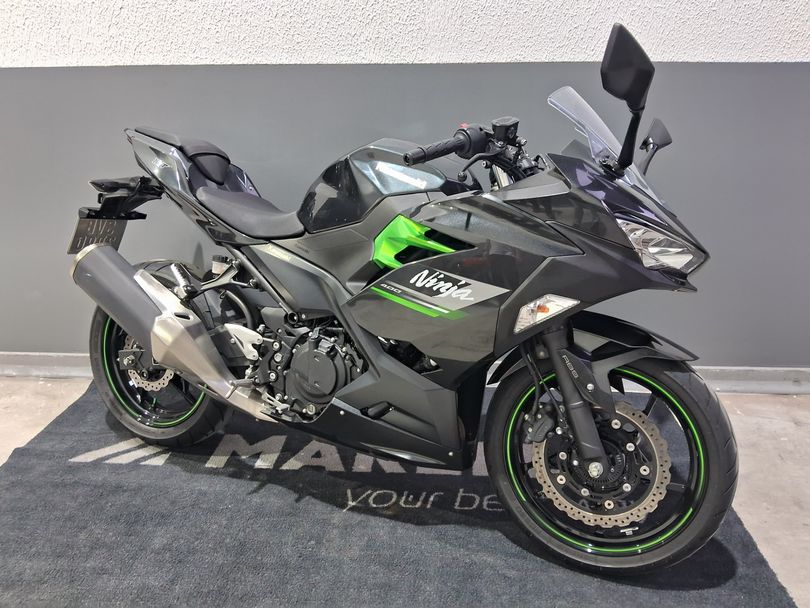 KAWASAKI NINJA 400