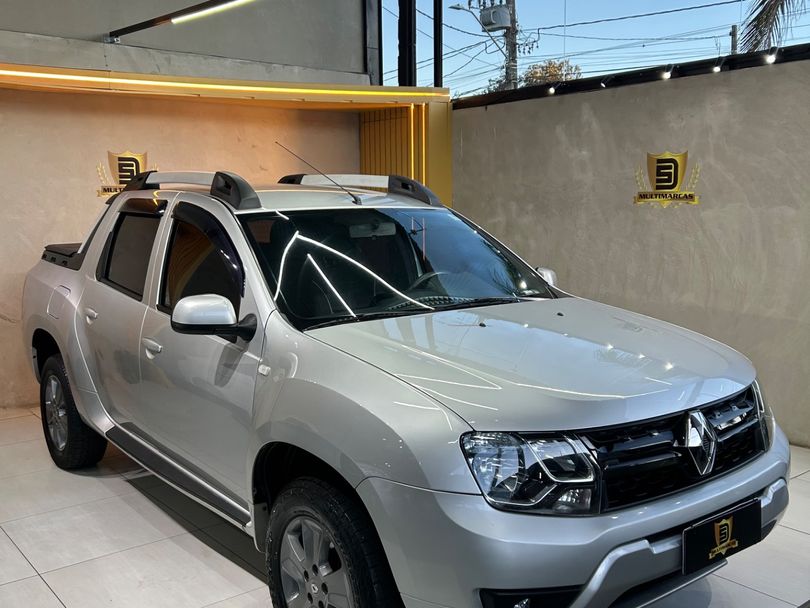 Renault DUSTER OROCH Dyna. 2.0 Flex 16V Mec.
