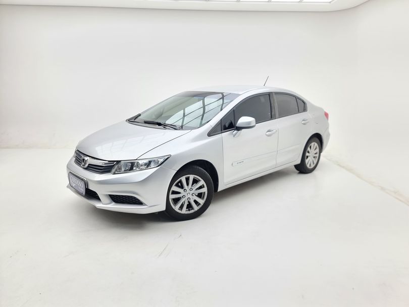Honda Civic Sedan LXS 1.8/1.8 Flex 16V Mec. 4p