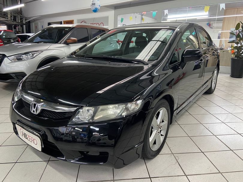 Honda Civic Sedan LXS 1.8/1.8 Flex 16V Aut. 4p