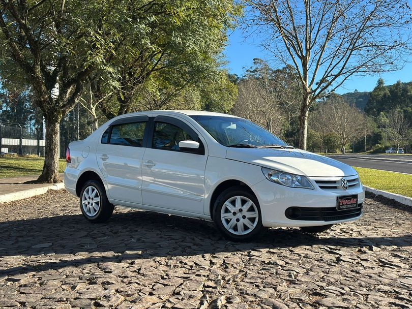 VolksWagen VOYAGE TREND 1.6 Mi Total Flex 8V 4p