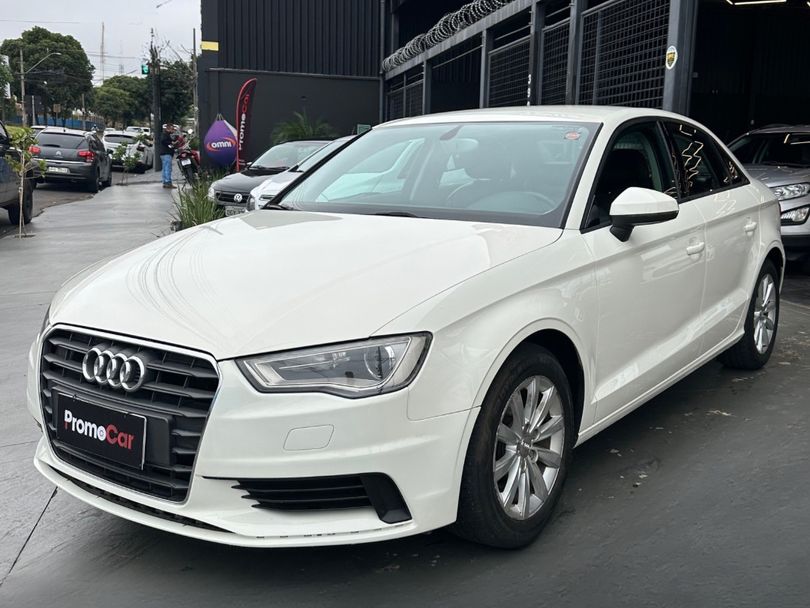 Audi A3 Sedan 1.4/ Attra. 16V TB FSI S-tronic
