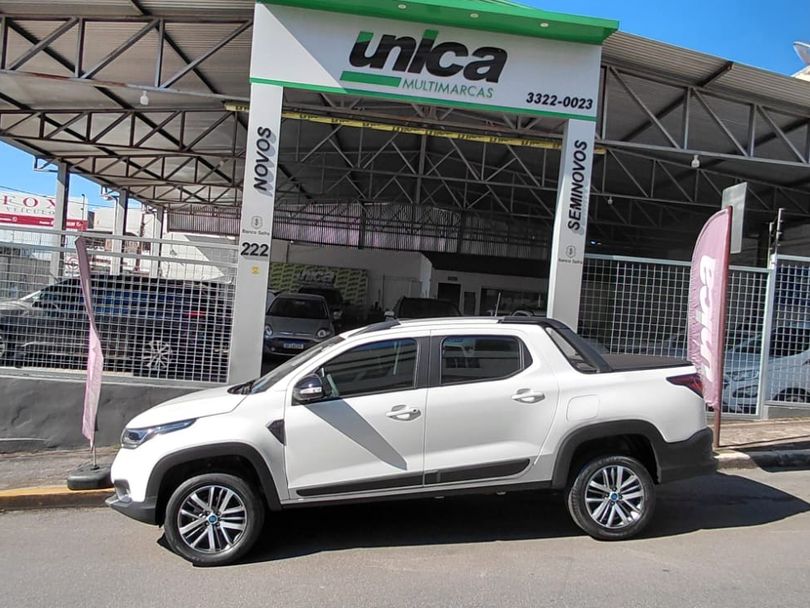 Fiat Strada 1.3 Cabine Dupla Volcano