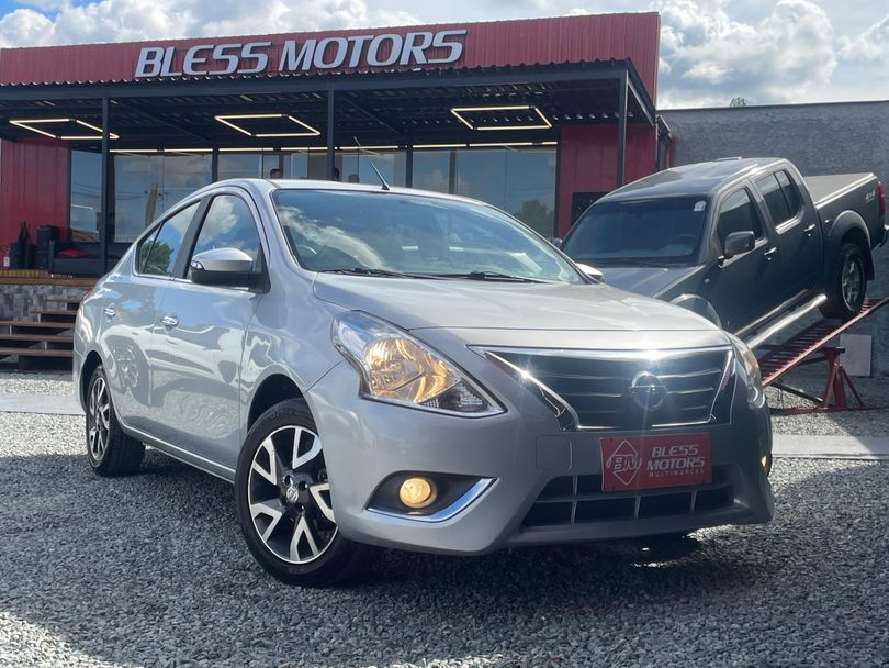 NISSAN Versa 1.6 16V SL CVT (Flex)