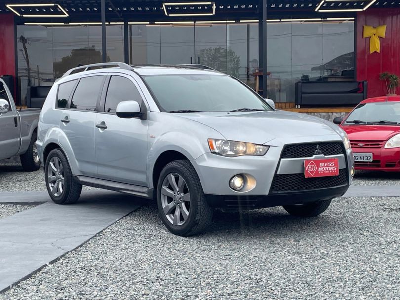 Mitsubishi Outlander 2.0 16V CVT