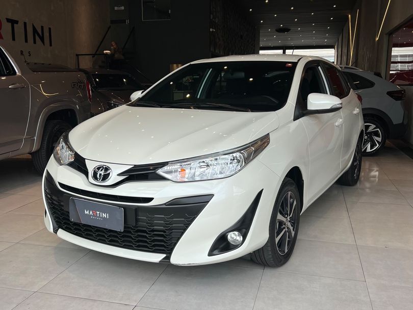 Toyota YARIS XL Live 1.3 Flex 16V 5p Aut.