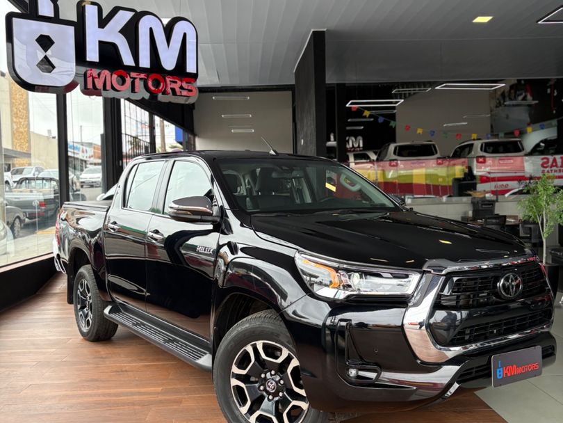 Toyota Hilux CD SRX 4x4 2.8 TDI 16V Diesel Aut.