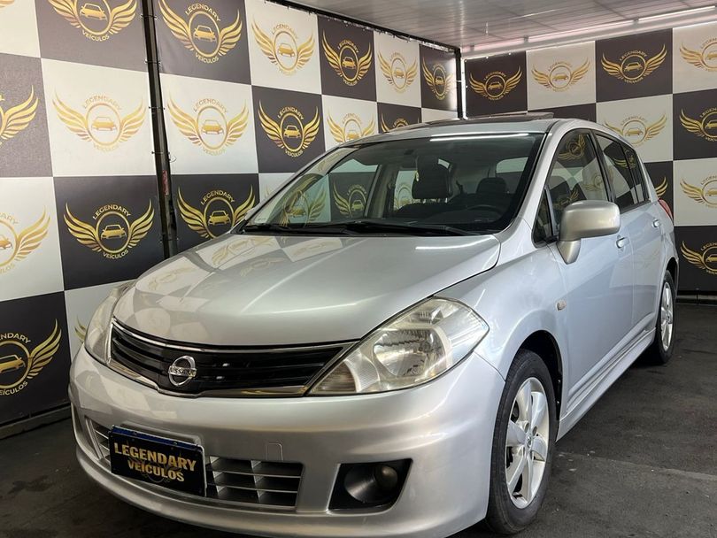 Nissan TIIDA SL 1.8/1.8 Flex 16V Aut.