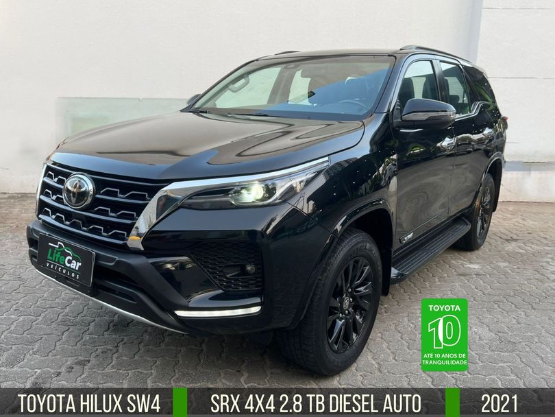 Toyota Hilux SW4 SRX 4x4 2.8 TDI 16V Dies. Aut.