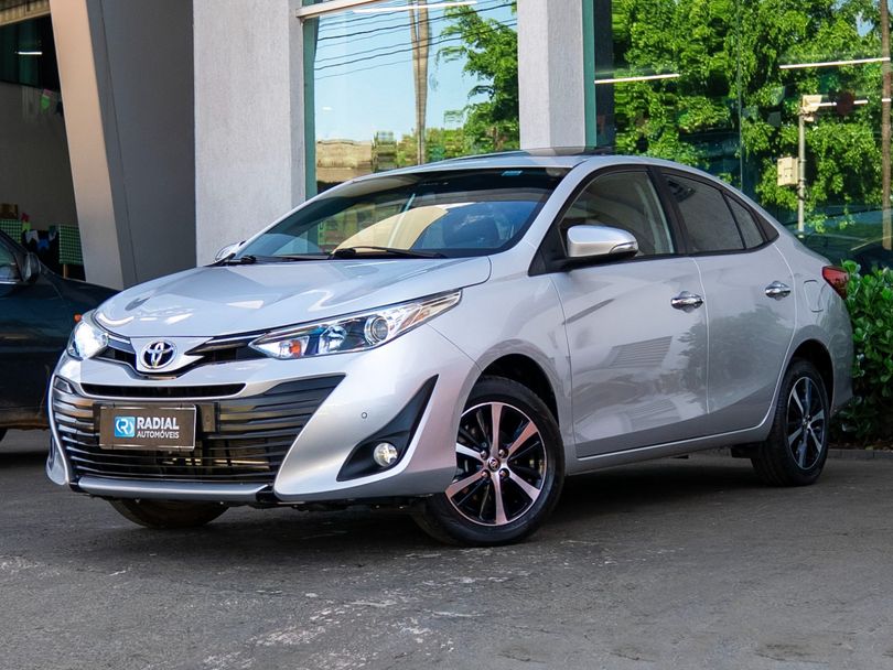 Toyota YARIS XLS Sedan 1.5 Flex 16V 4p Aut.