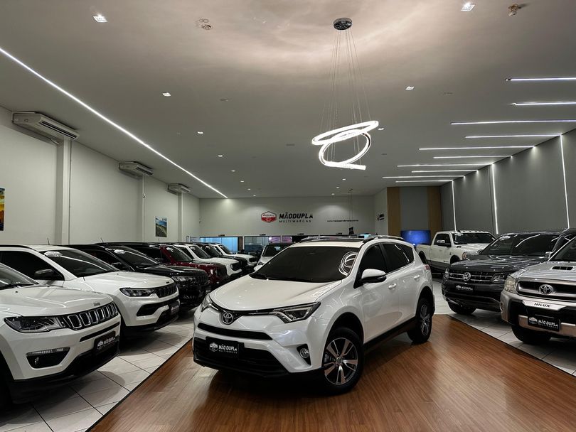 Toyota RAV4 2.0 4x2 16V Aut.