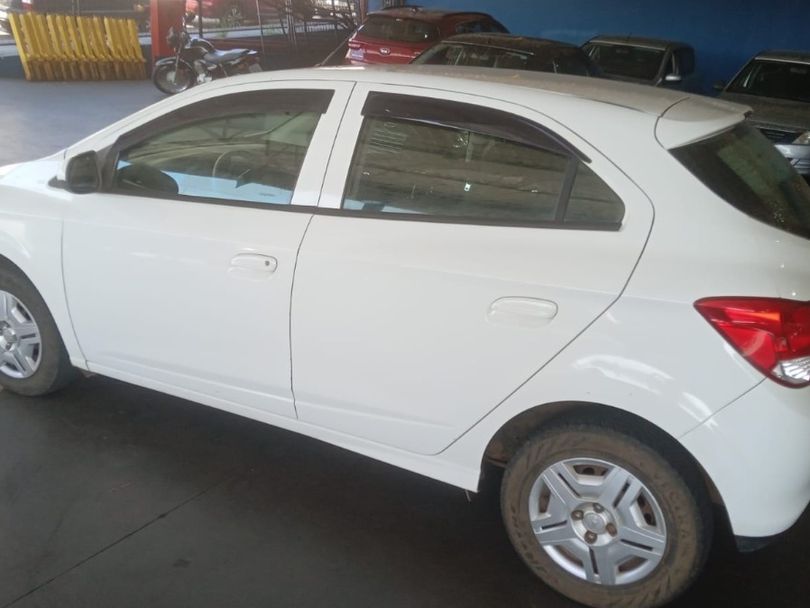 Chevrolet ONIX HATCH LT 1.0 8V FlexPower 5p Mec.
