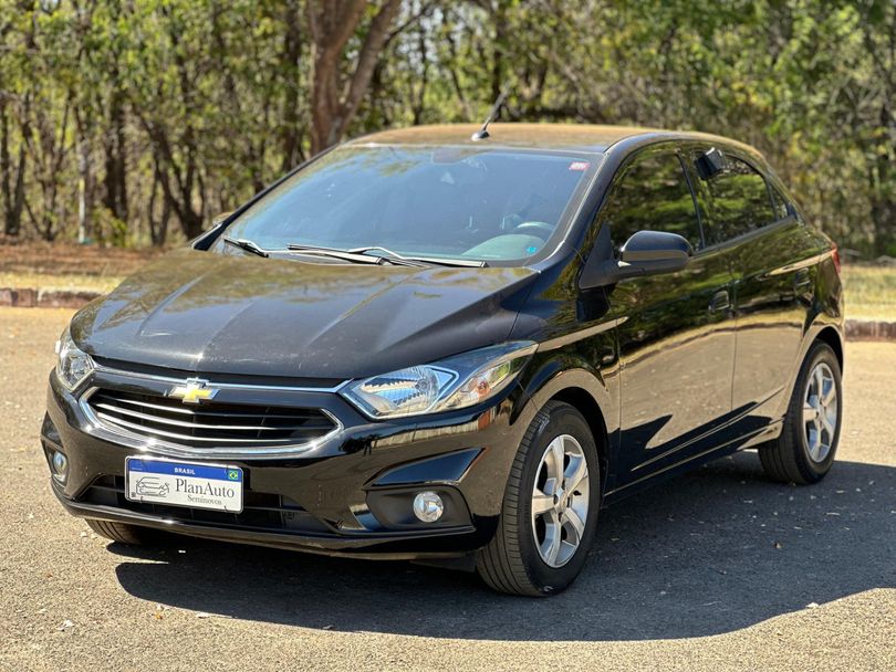 Chevrolet ONIX HATCH LTZ 1.4 8V FlexPower 5p Mec.
