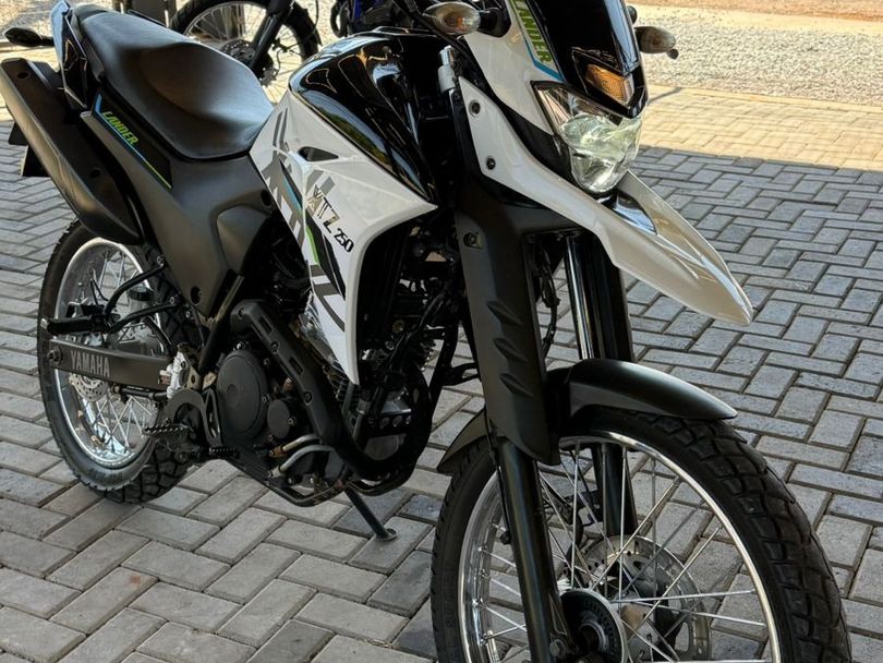 YAMAHA XTZ 250 LANDER 249cc/LANDER BLUEFLEX/ABS