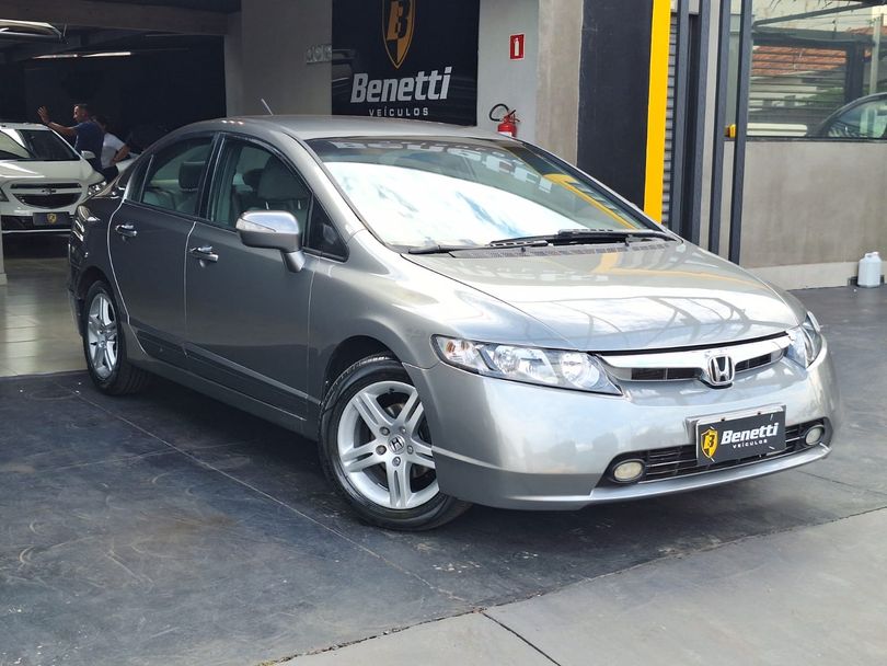 Honda Civic Sedan EXS 1.8/1.8 Flex 16V Aut. 4p