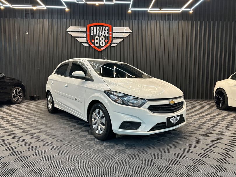 Chevrolet ONIX HATCH LT 1.0 8V FlexPower 5p Mec.