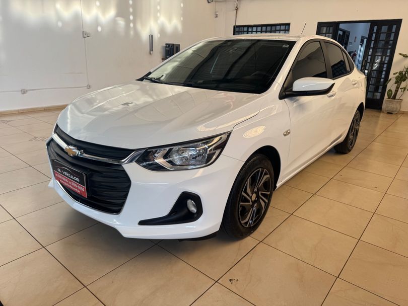 Chevrolet ONIX SEDAN Plus LT 1.0 12V Flex 4p Mec.