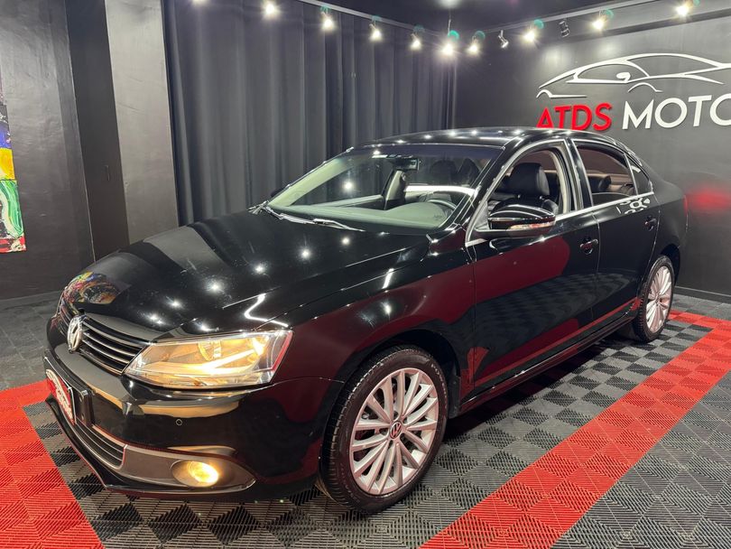 VolksWagen JETTA Highline 2.0 TSI 16V 4p Tiptronic