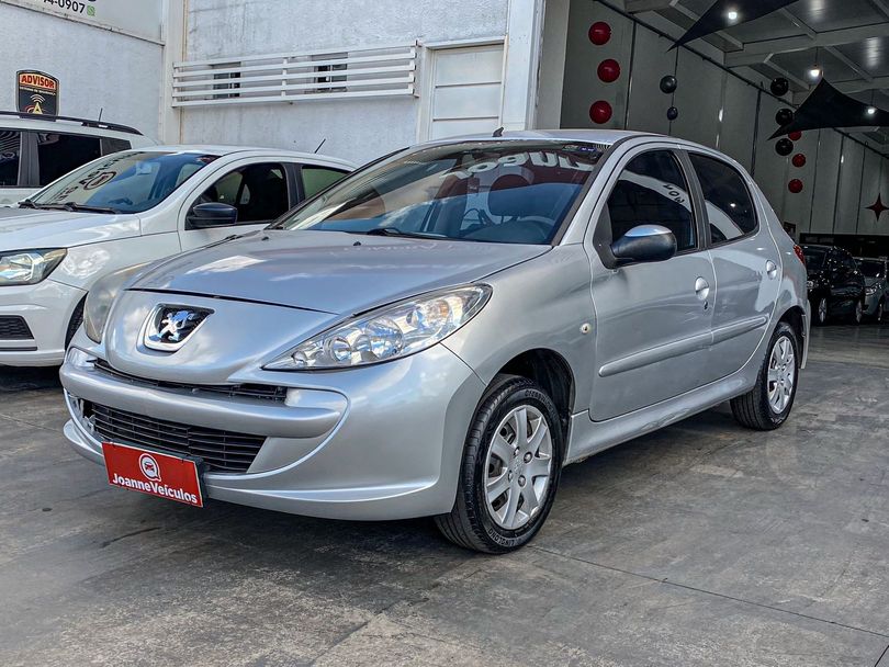 Peugeot 207 Sedan Passion XR 1.4 Flex 8V 4p