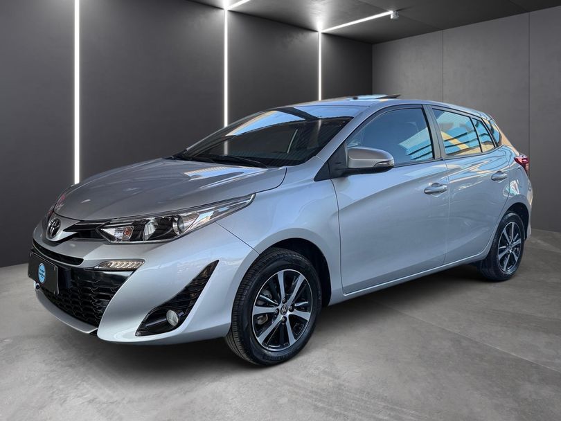 Toyota YARIS XLS Connect 1.5 Flex 16V 5p Aut.
