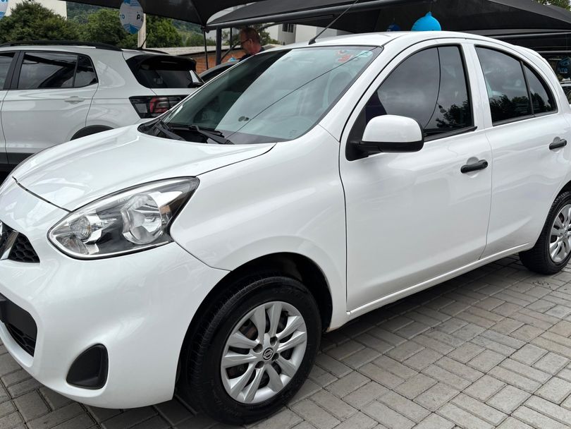 Nissan MARCH S 1.0 12V Flex 5p