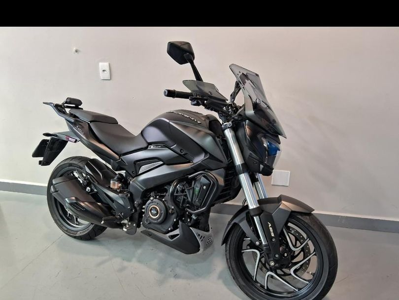 BAJAJ DOMINAR 400 