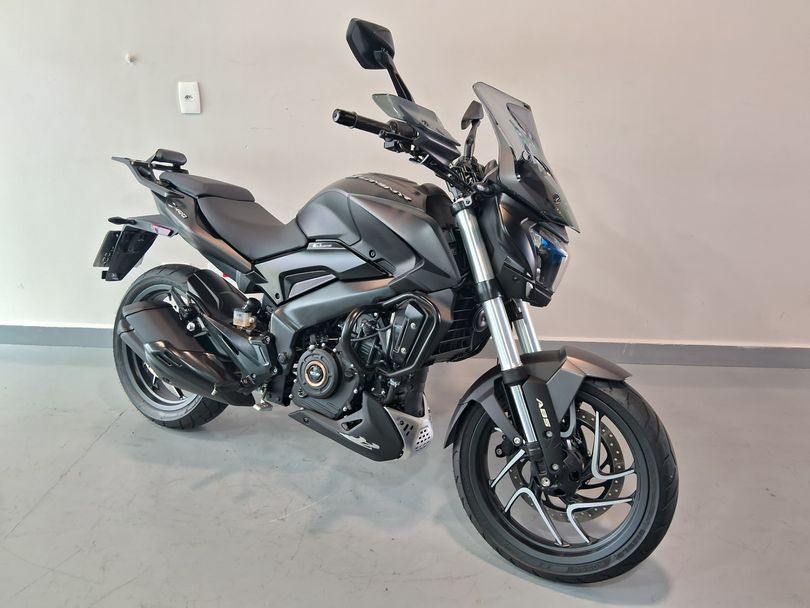 BAJAJ DOMINAR 400 