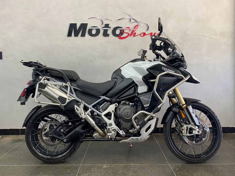 TRIUMPH TIGER 1200 RALLY EXPLORER