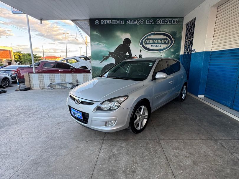 Hyundai i30 2.0 16V 145cv 5p Aut.
