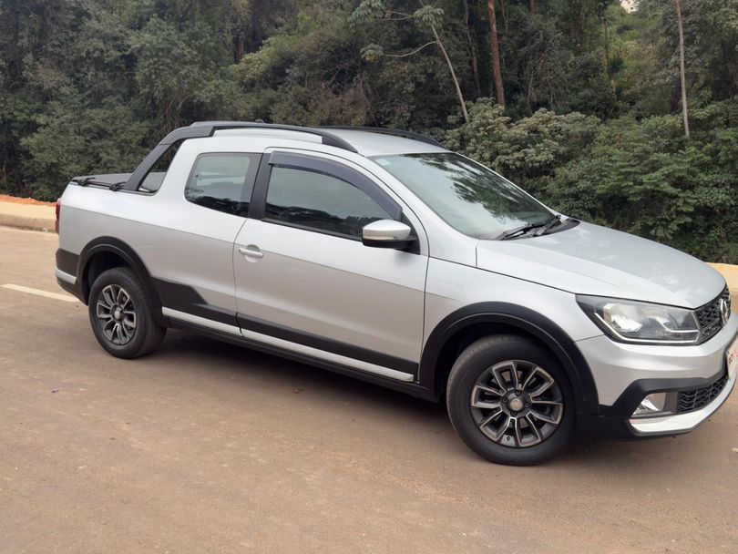 VolksWagen Saveiro CROSS 1.6 T.Flex 16V CD