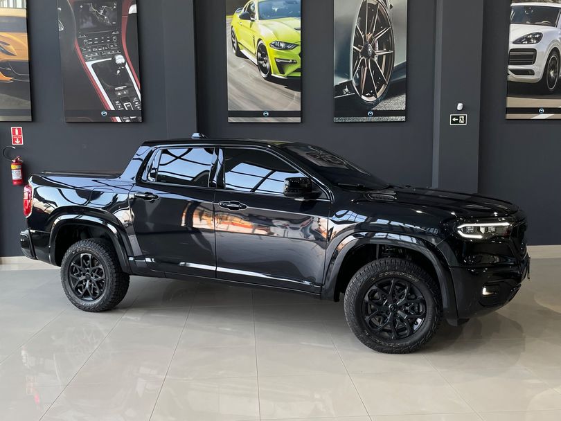 RAM RAMPAGE REBEL HURR.4 2.0 TB CD 4X4 Aut.