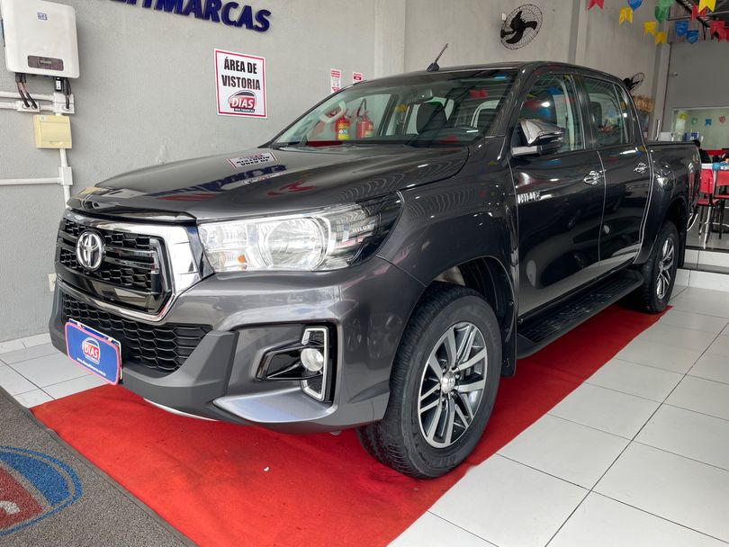 Toyota Hilux CD SRV 4x4 2.8 TDI Diesel Aut.