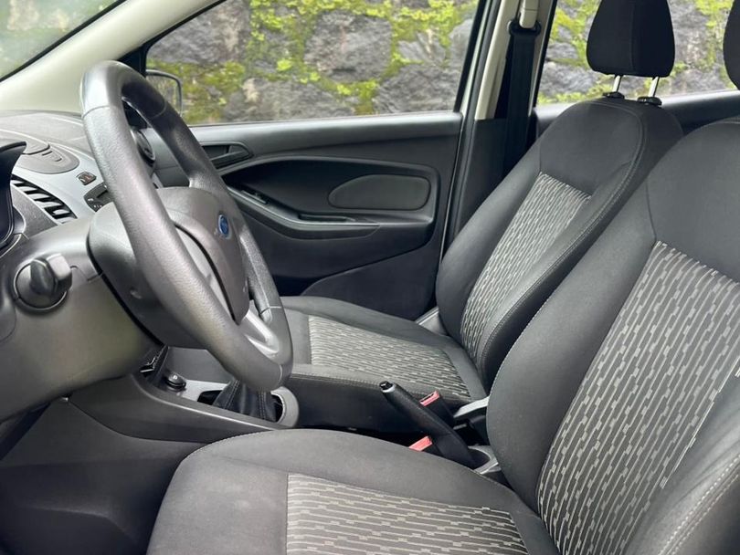 Ford Ka 1.0 SE/SE Plus TiVCT Flex 5p