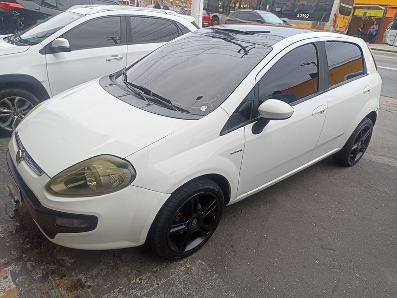 Fiat Punto ESSENCE SP Dualogic 1.6 Flex 16V