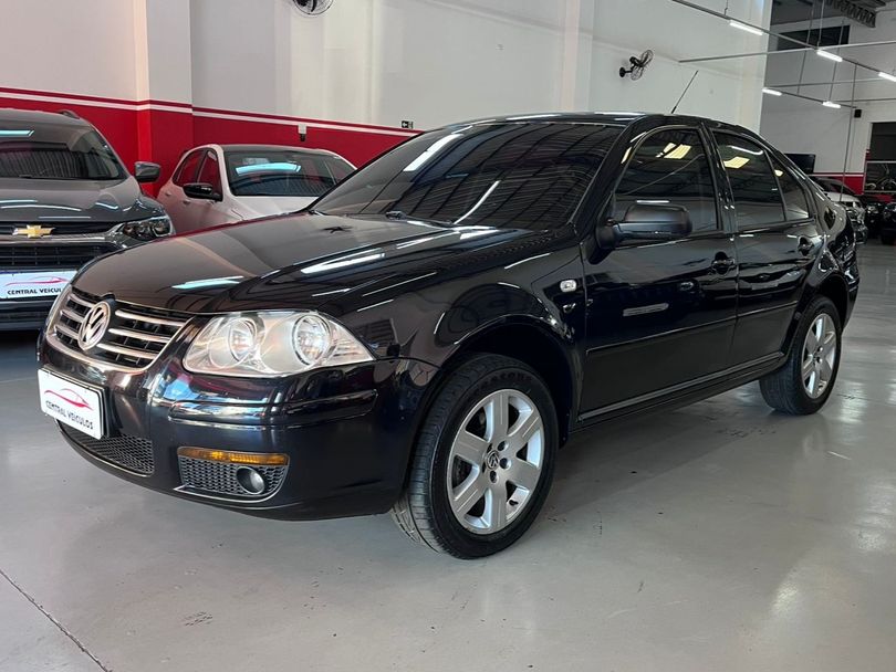 VolksWagen Bora 2.0/ 2.0 Flex 8v Mec.