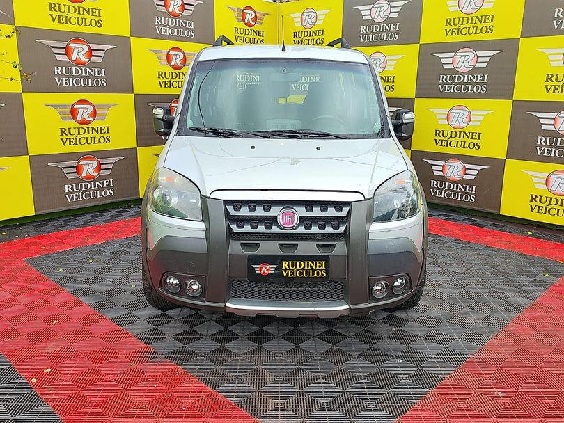 Fiat Adventure 1.8 16V (Flex)