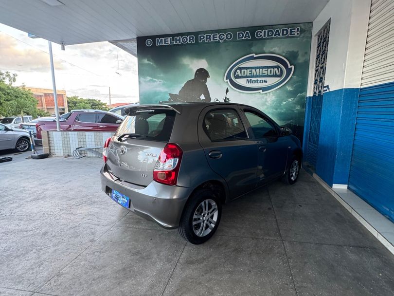 Toyota ETIOS X 1.3 Flex 16V 5p Mec.