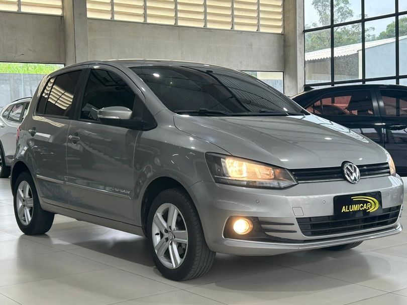 VolksWagen Fox Comfortline 1.0 Flex 12V 5p