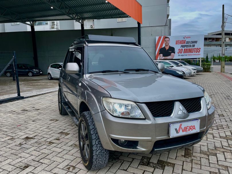 Mitsubishi Pajero TR4 2.0/ 2.0 Flex 16V 4x4 Aut.