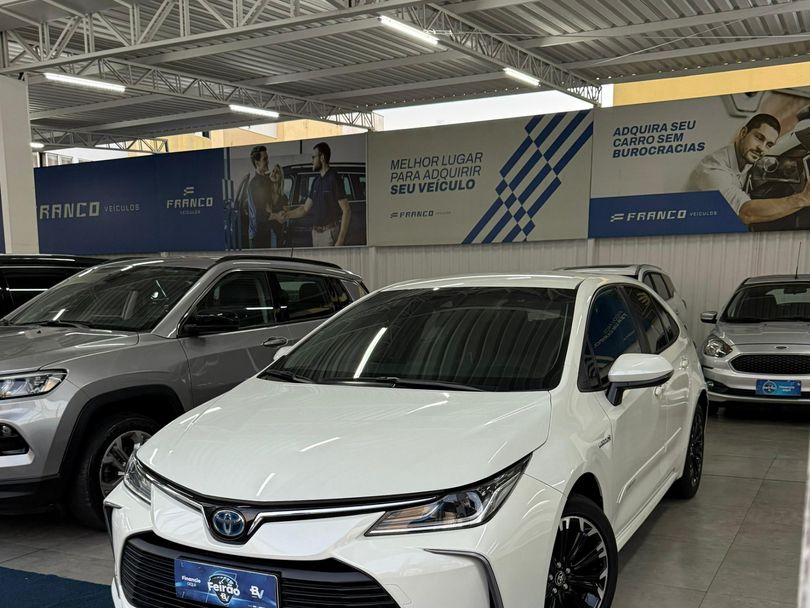 Toyota Corolla Altis Hybrid 1.8 16V Flex Aut.