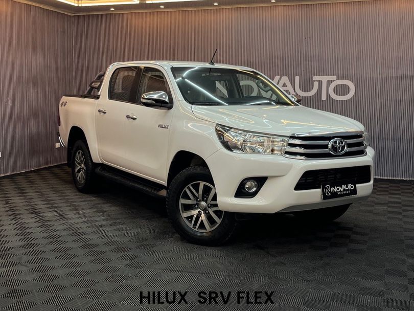 Toyota Hilux CD SRV 4x2 2.7 Flex 16V Aut.