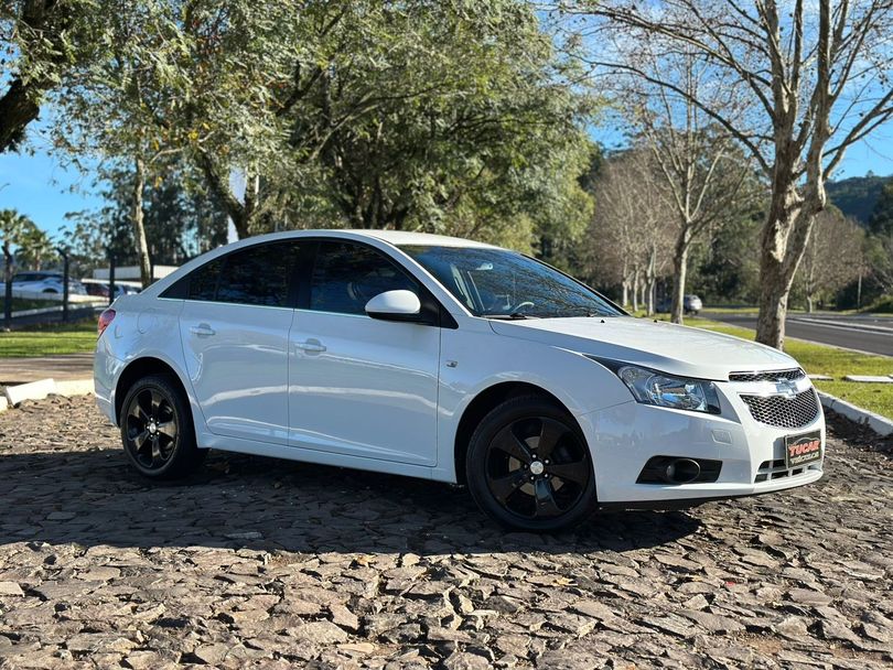 Chevrolet CRUZE LT 1.8 16V FlexPower 4p Aut.