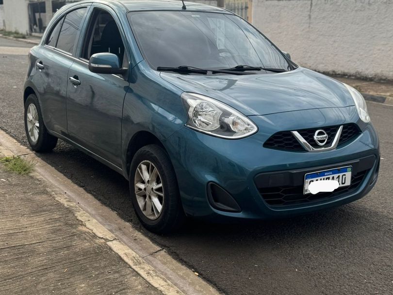 Nissan MARCH 1.0 12V Flex 5p