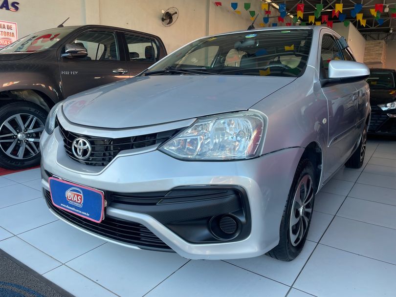 Toyota ETIOS XS 1.5 Flex 16V 5p Aut.