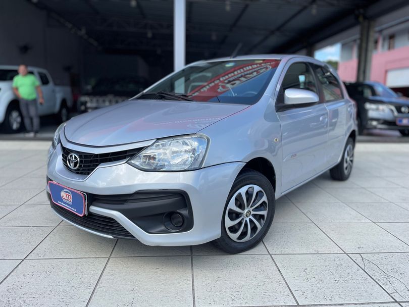 Toyota ETIOS XS 1.5 Flex 16V 5p Aut.