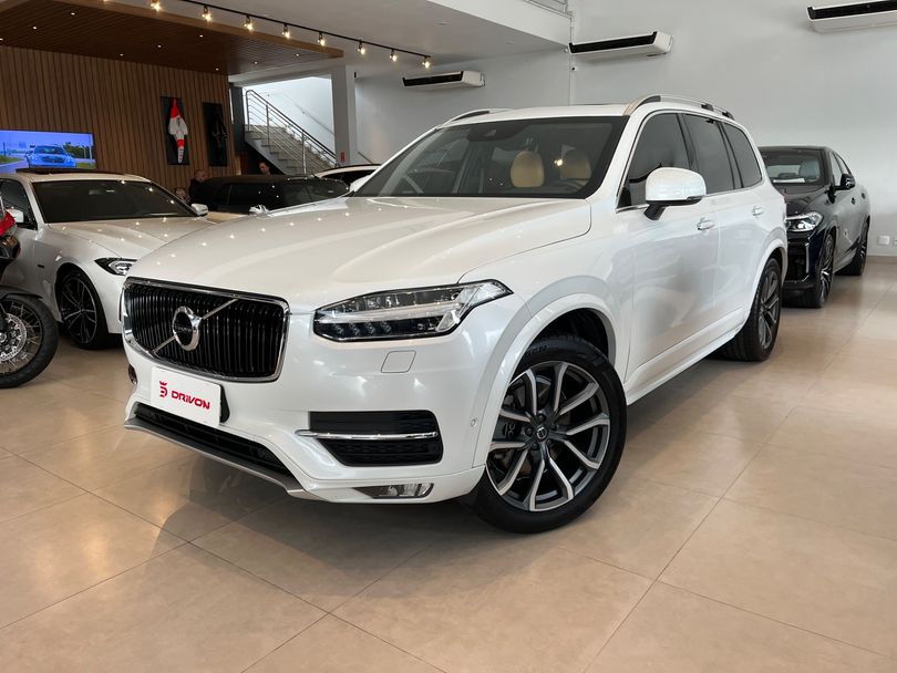 Volvo XC 90 T-6 MOMENTUM 2.0 320cv 5P