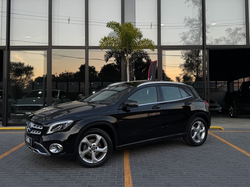 Mercedes GLA 200 Enduro 1.6 TB 16V Flex Aut.